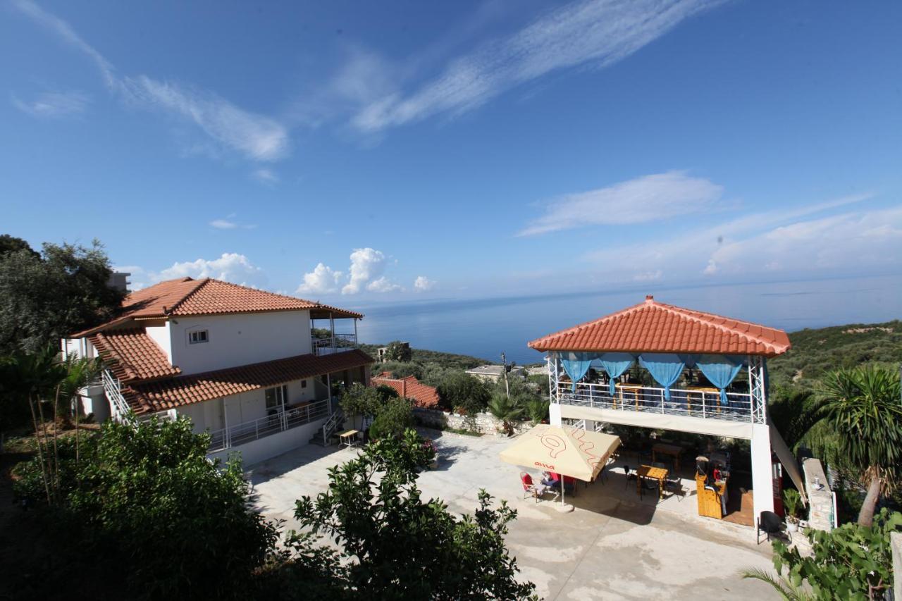 Vila Riza Veliu Piqeras Exterior photo