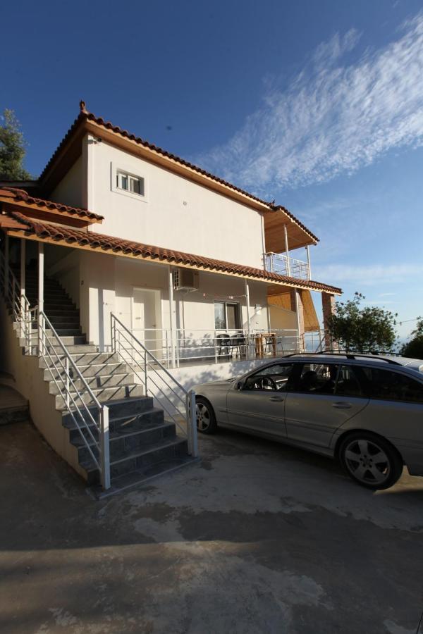Vila Riza Veliu Piqeras Exterior photo