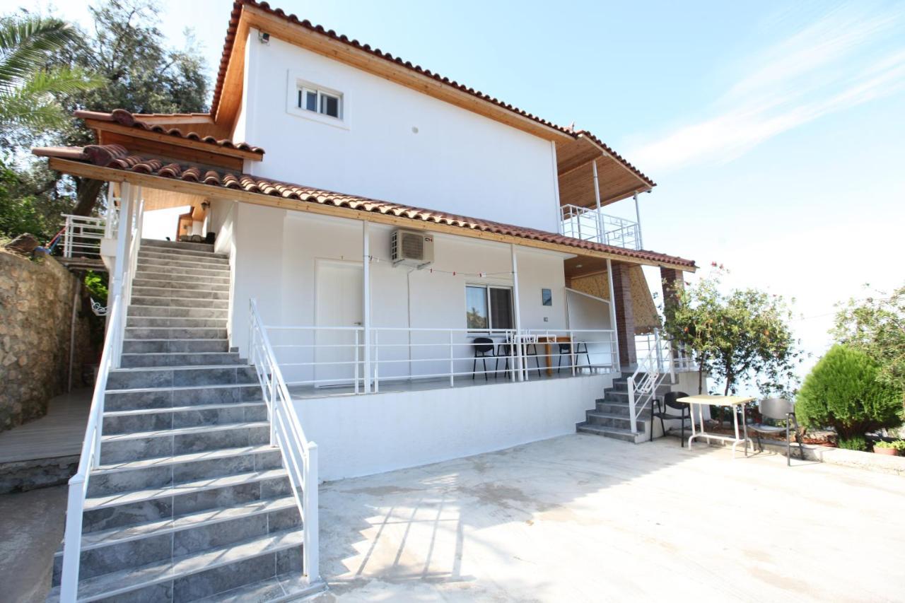 Vila Riza Veliu Piqeras Exterior photo